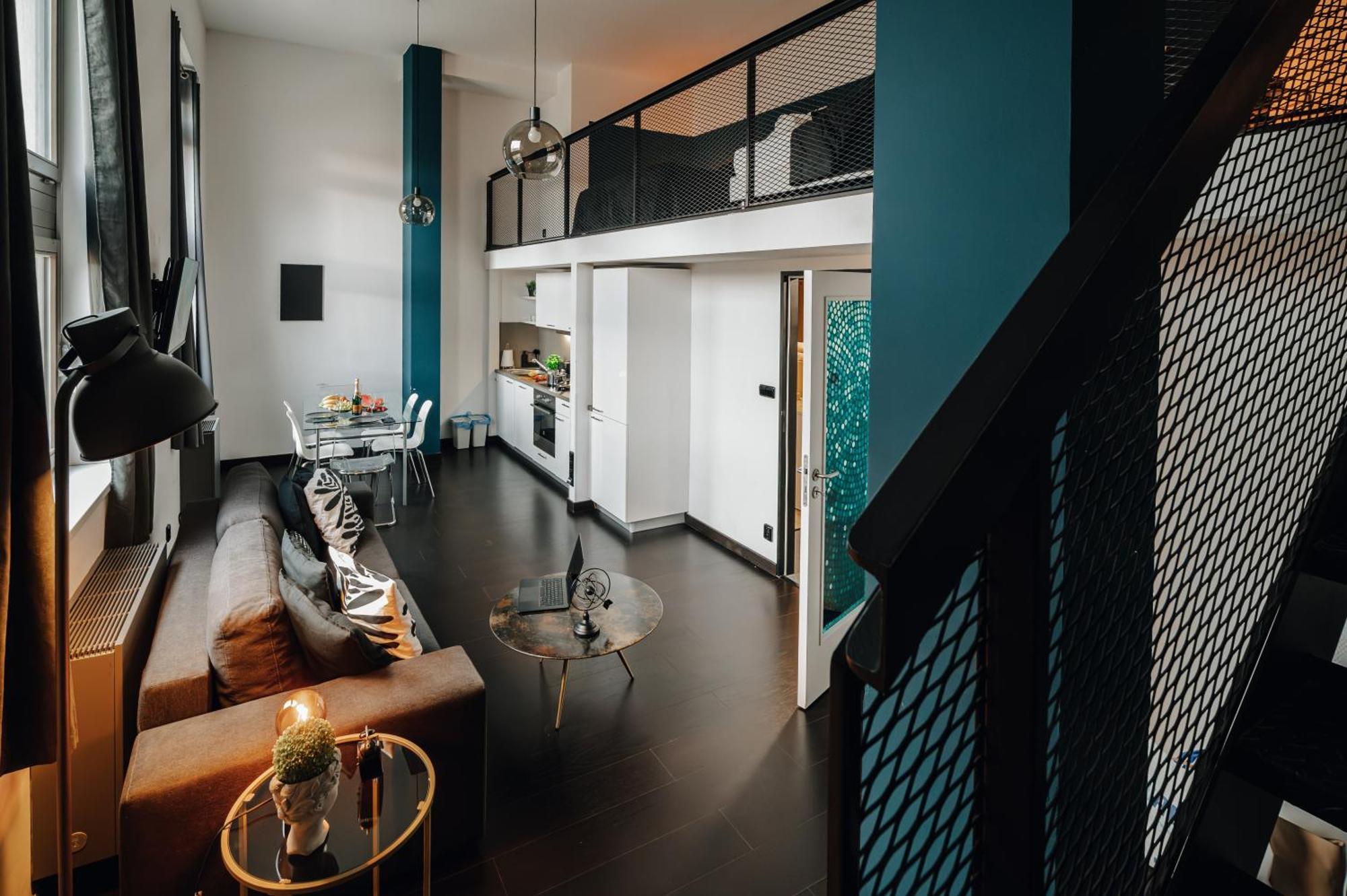 Apartment Modern Loft With Airhokey In Centre Prague
